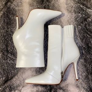AKIRA Azalea Wang heels